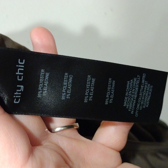 NWT City Chic Khaki Green Body Suit Essential Size S/16-Layering Casual Career - Picture 8 of 8